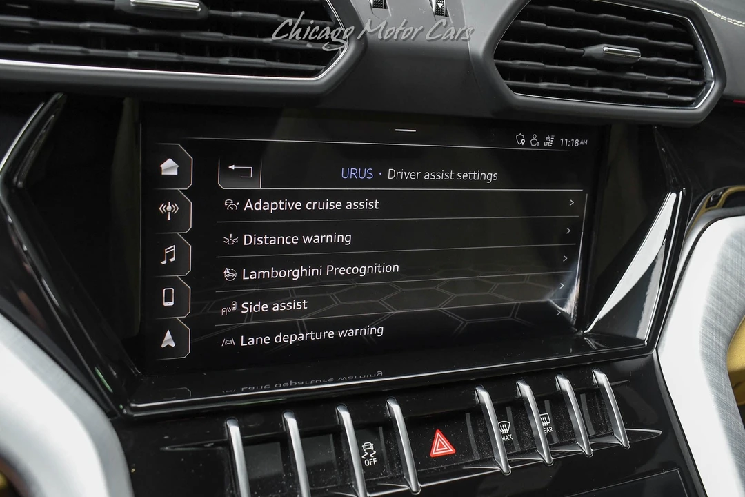 2021 Lamborghini Urus - Image 15 of 31