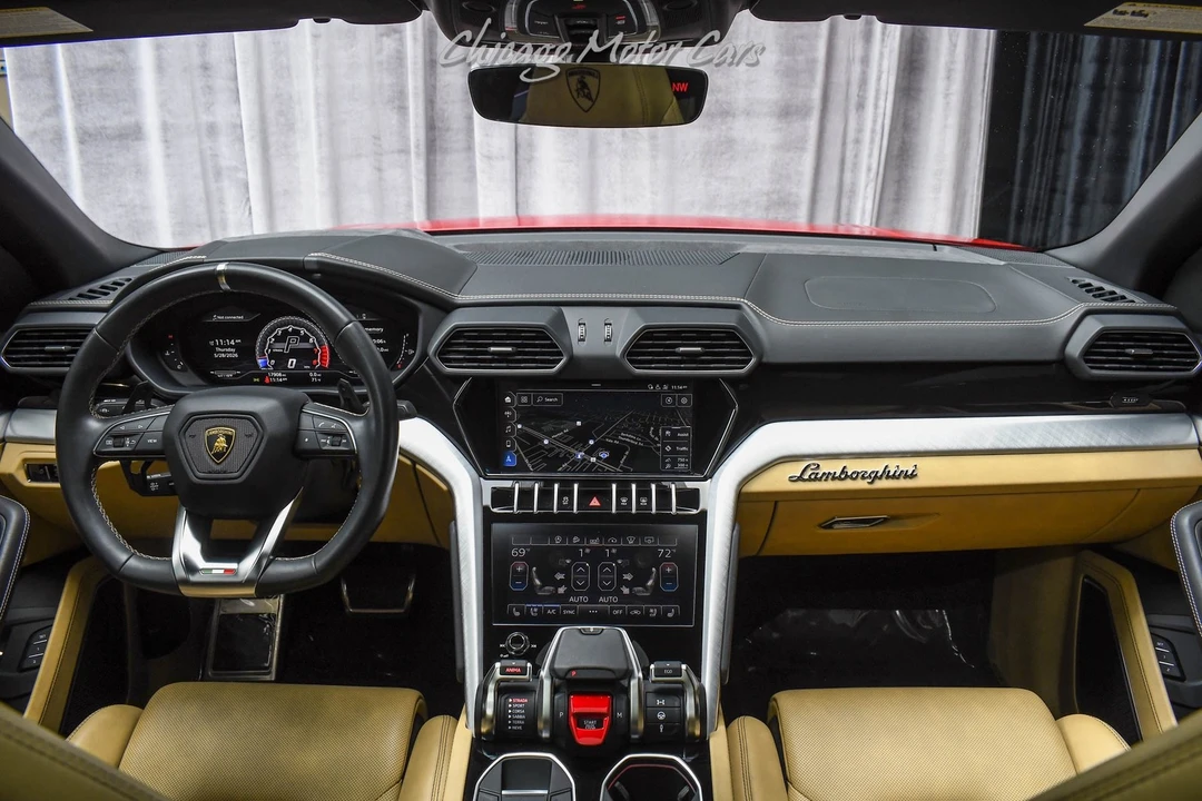 2021 Lamborghini Urus - Image 22 of 31
