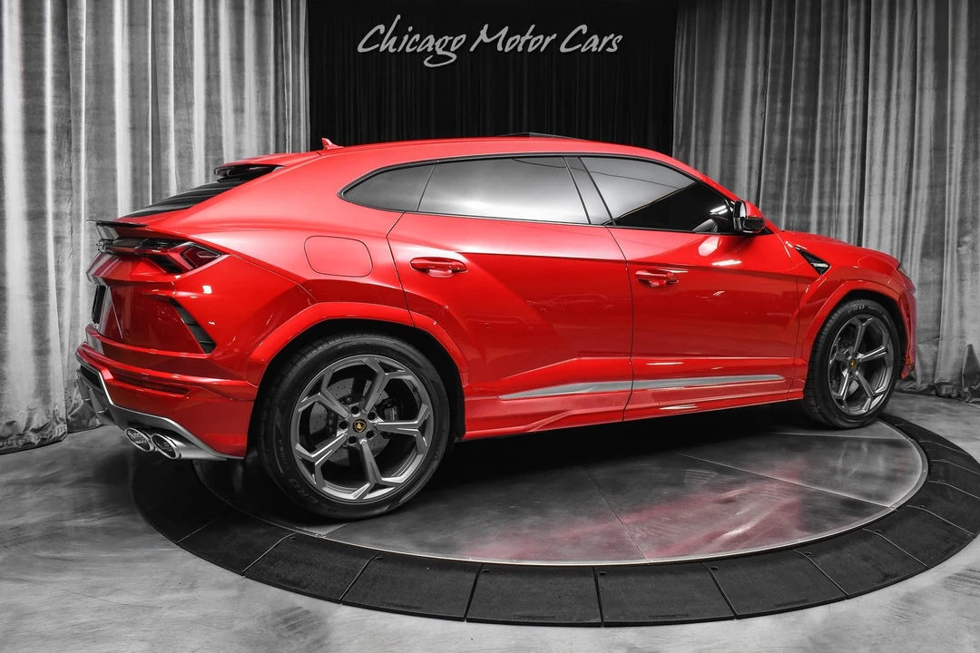 2021 Lamborghini Urus - Image 5 of 31