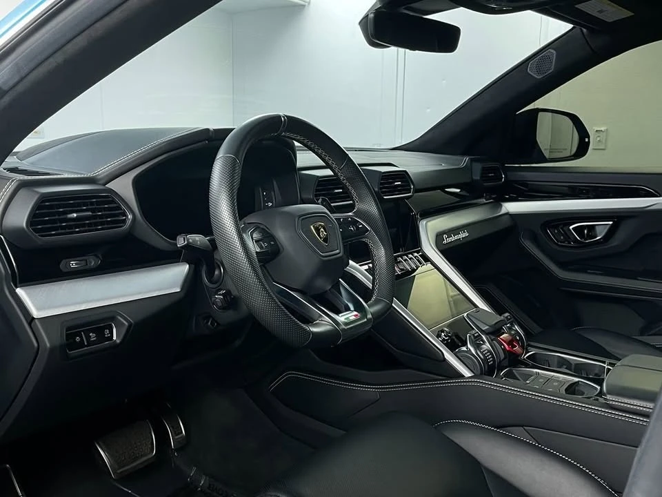 2021 Lamborghini Urus - Image 9 of 20