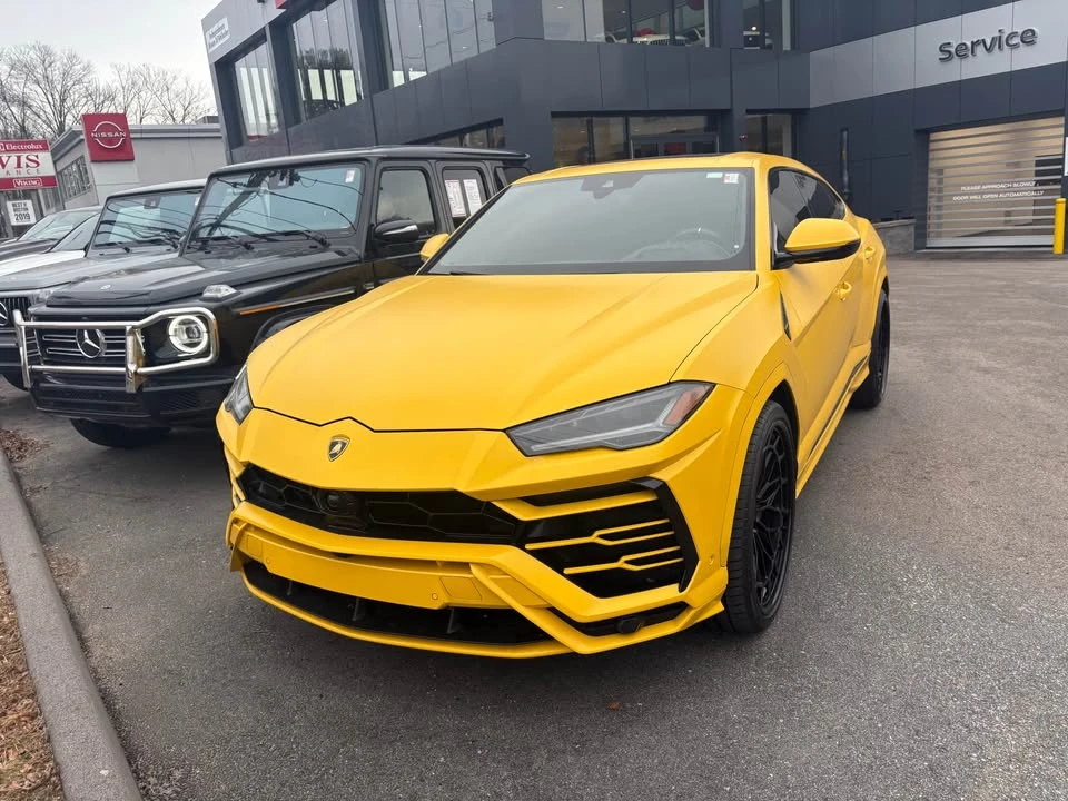 2021 Lamborghini Urus - Image 2 of 7