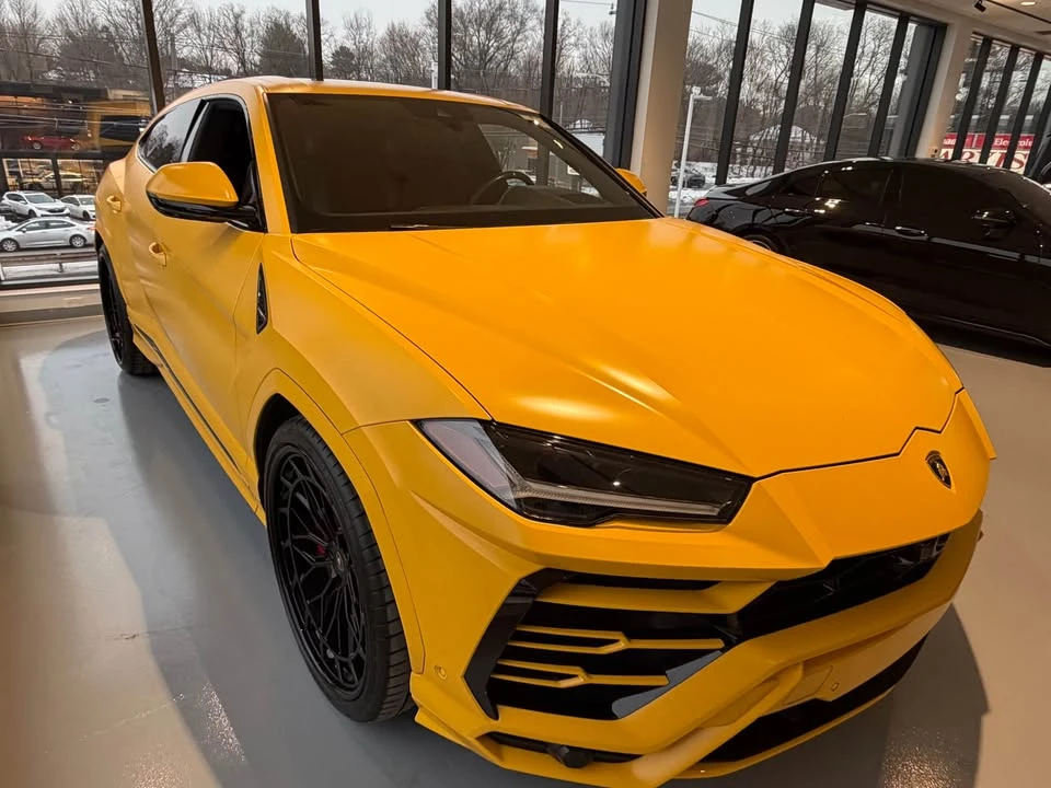 2021 Lamborghini Urus - Image 4 of 9