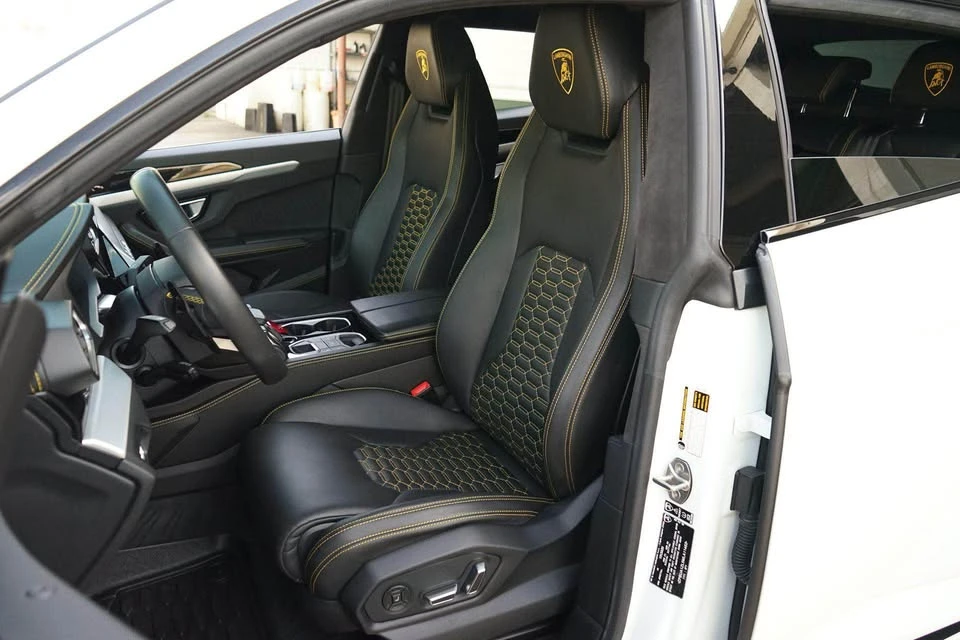 2021 Lamborghini Urus - Image 7 of 20