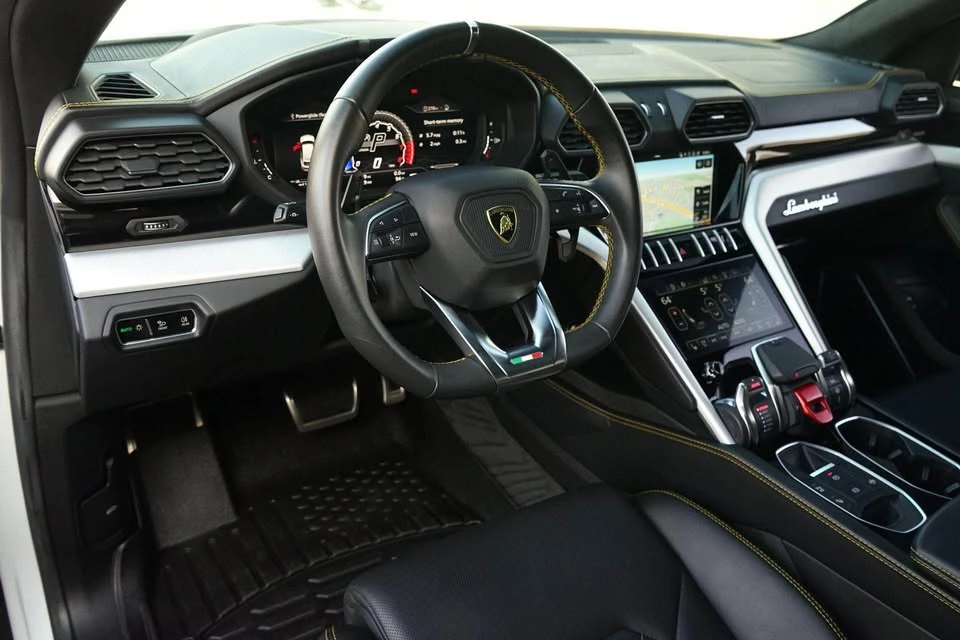 2021 Lamborghini Urus - Image 6 of 20