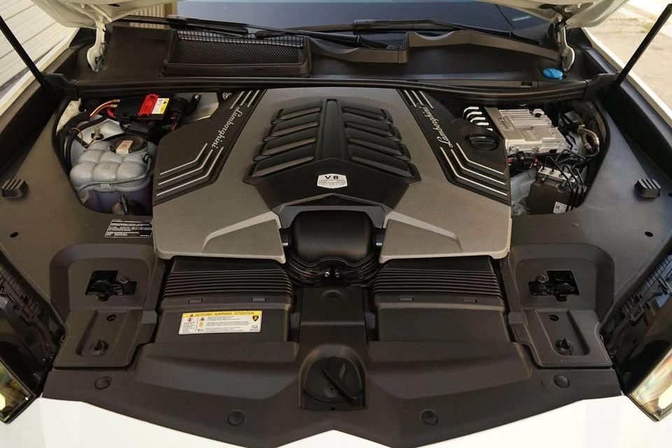 2021 Lamborghini Urus - Image 19 of 20