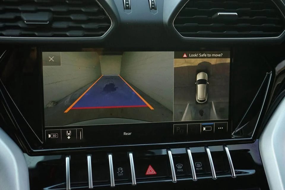 2021 Lamborghini Urus - Image 11 of 20