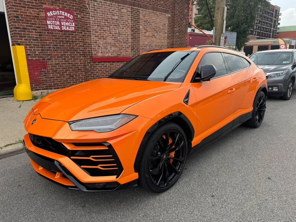 2021 Lamborghini Urus - Image 3 of 3