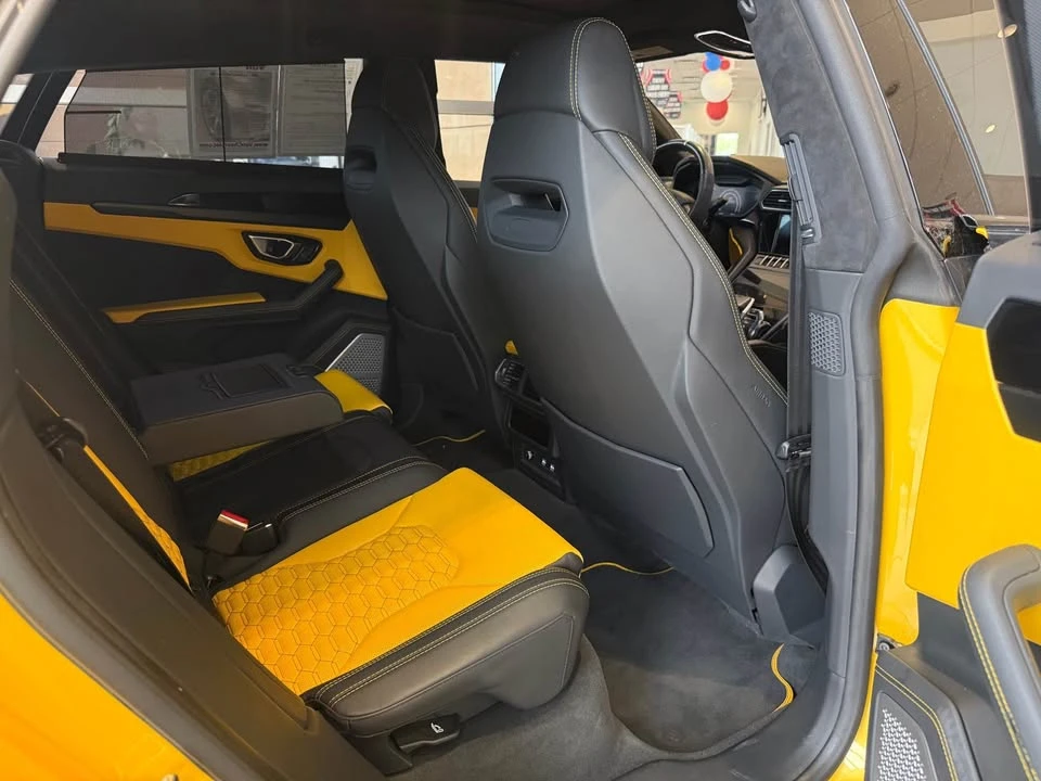 2021 Lamborghini Urus - Image 6 of 15