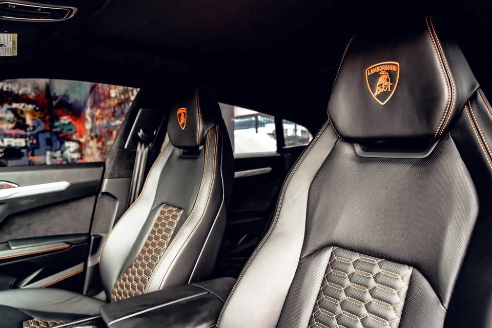 2021 Lamborghini Urus - Image 3 of 5