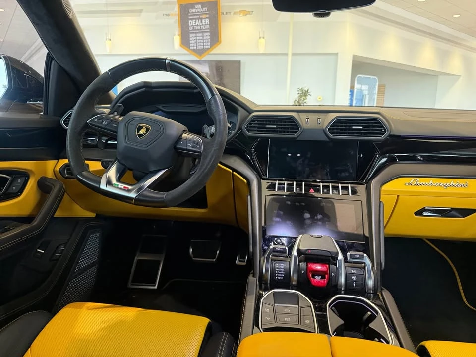 2021 Lamborghini Urus - Image 11 of 15