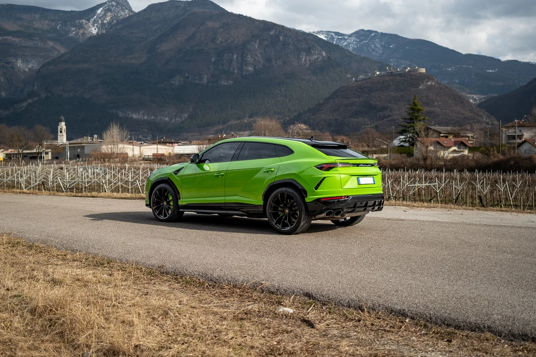 2021 Lamborghini Urus - Image 7 of 31