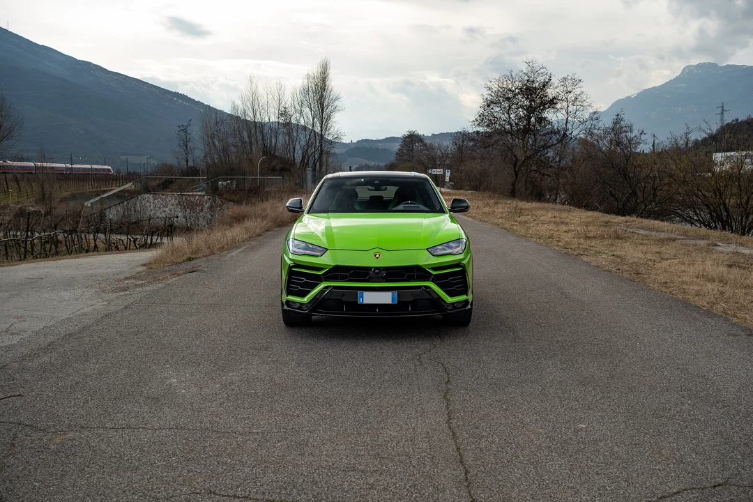 2021 Lamborghini Urus - Image 10 of 31