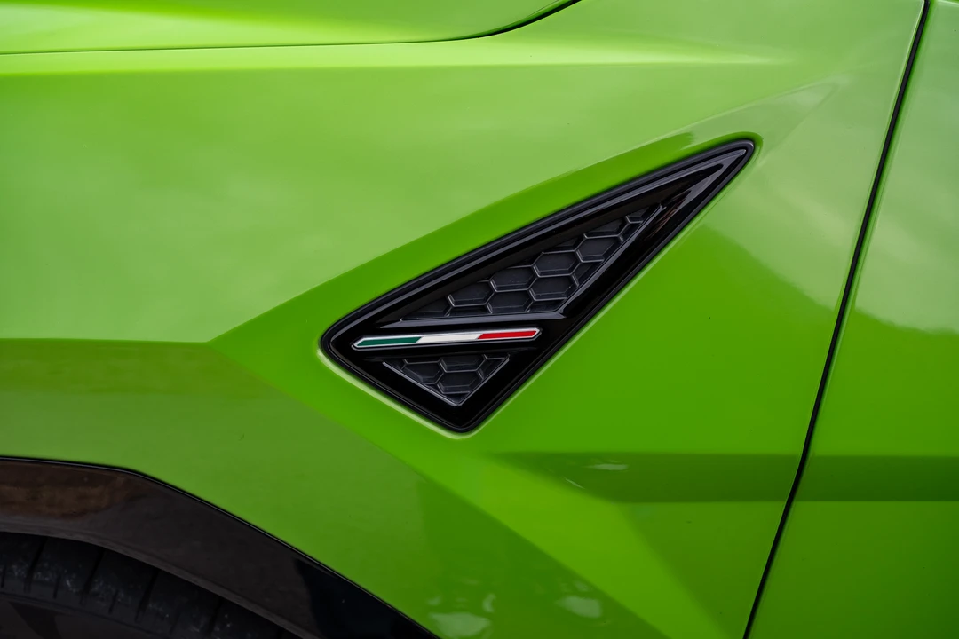 2021 Lamborghini Urus - Image 21 of 31