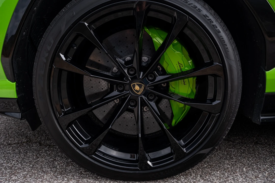 2021 Lamborghini Urus - Image 31 of 31