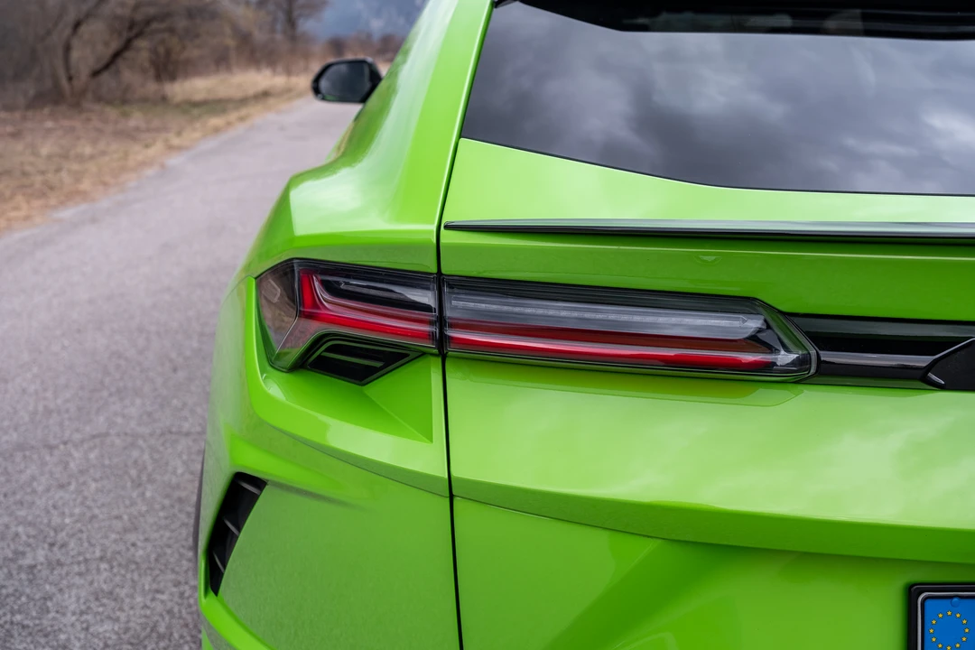 2021 Lamborghini Urus - Image 22 of 31