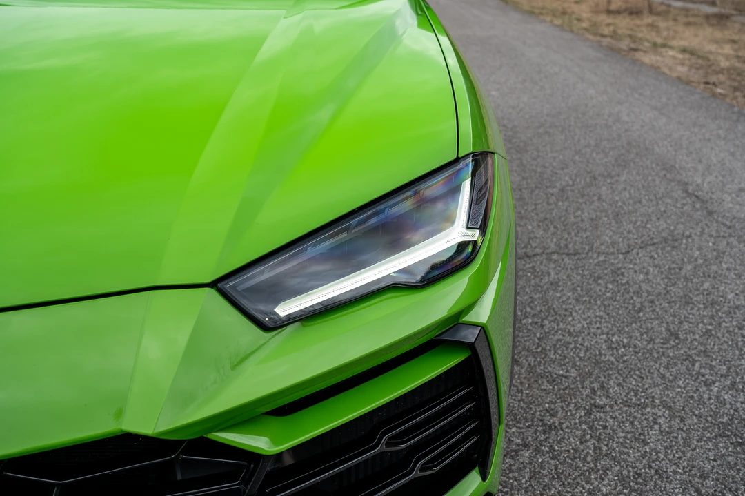 2021 Lamborghini Urus - Image 25 of 31