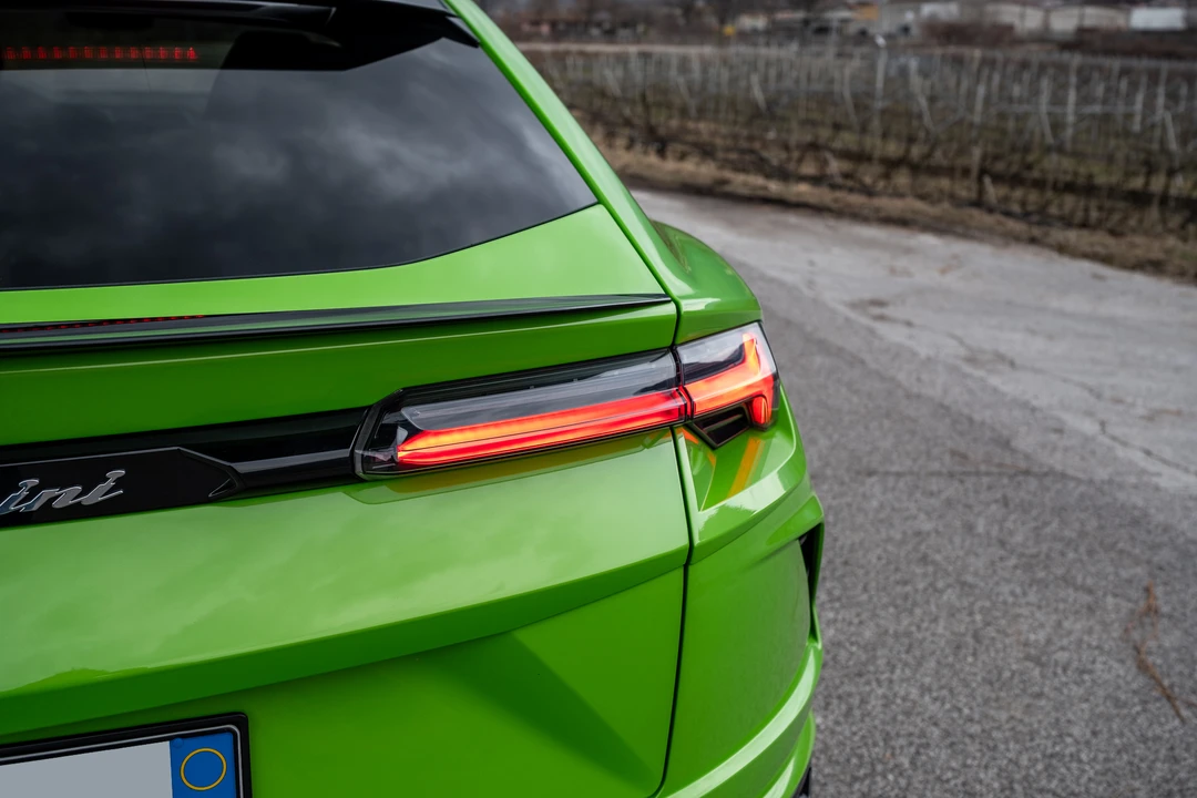 2021 Lamborghini Urus - Image 30 of 31