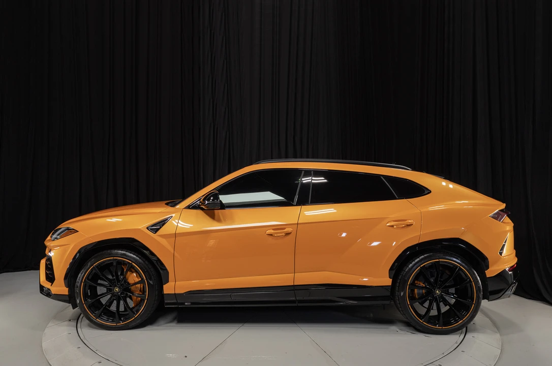 2021 Lamborghini Urus - Image 6 of 31