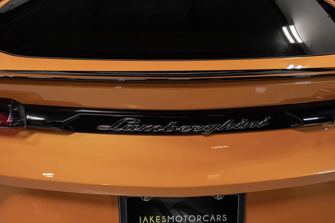 2021 Lamborghini Urus - Image 30 of 31