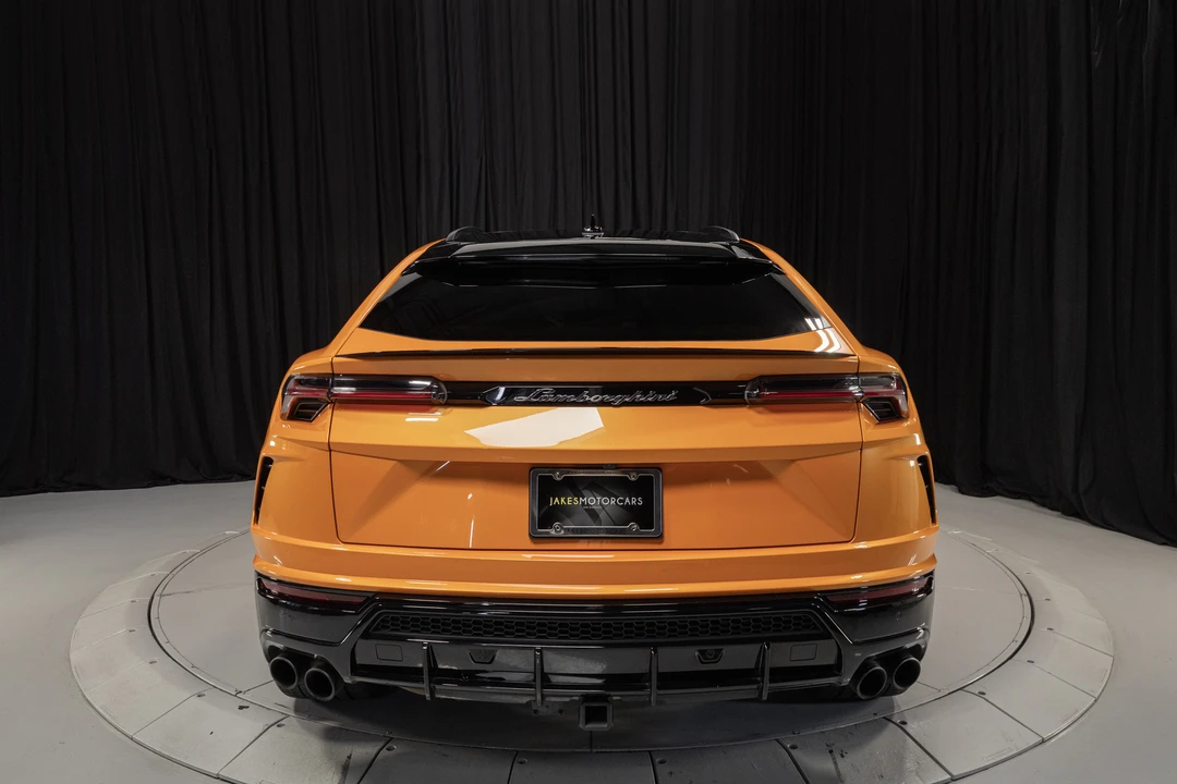 2021 Lamborghini Urus - Image 11 of 31