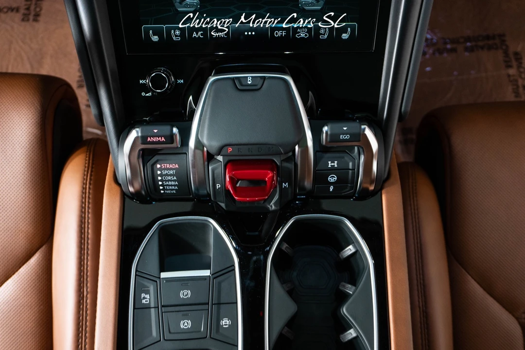 2021 Lamborghini Urus - Image 26 of 31