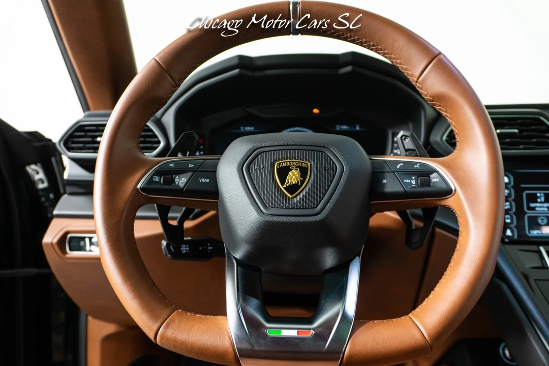 2021 Lamborghini Urus - Image 23 of 31
