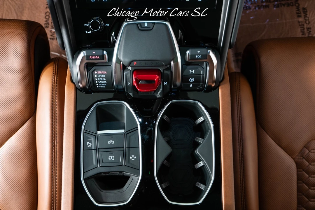 2021 Lamborghini Urus - Image 27 of 31