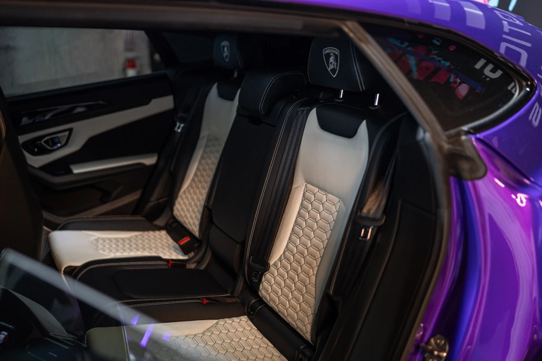 2021 Lamborghini Urus - Image 19 of 26