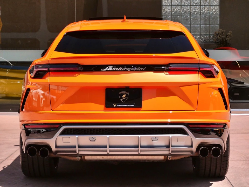 2021 Lamborghini Urus - Image 4 of 27