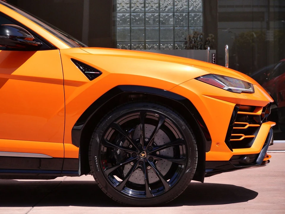2021 Lamborghini Urus - Image 9 of 27