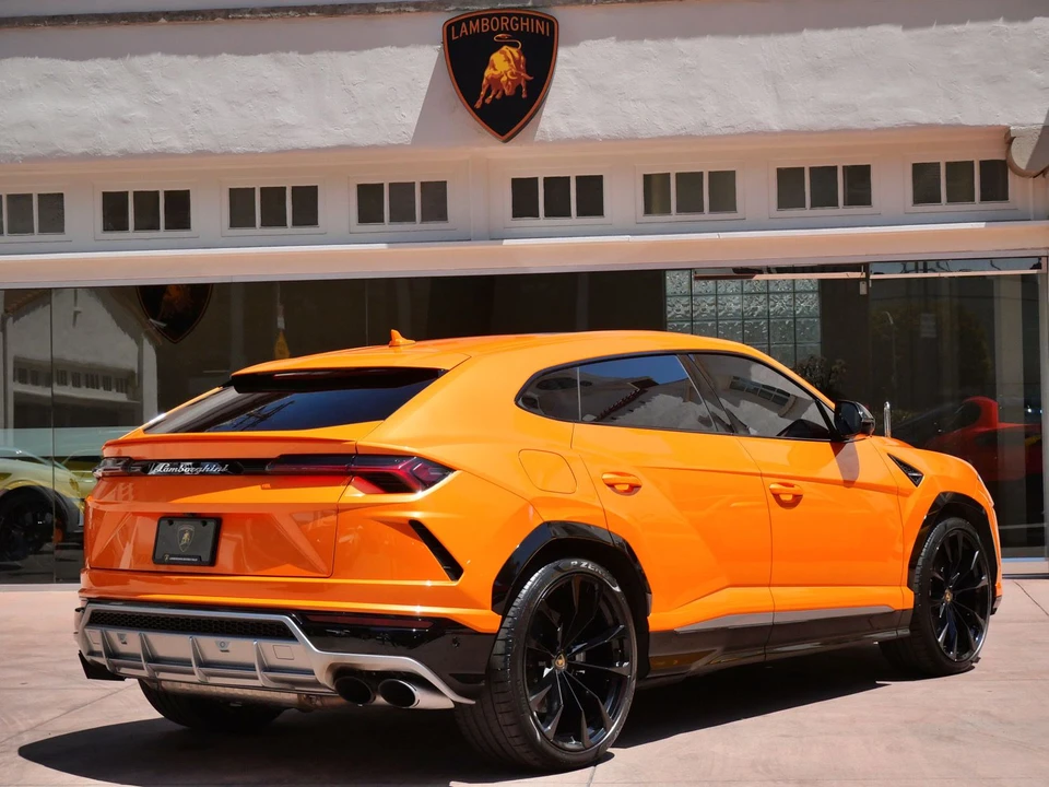 2021 Lamborghini Urus - Image 3 of 27