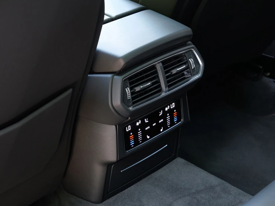 2021 Lamborghini Urus - Image 22 of 27
