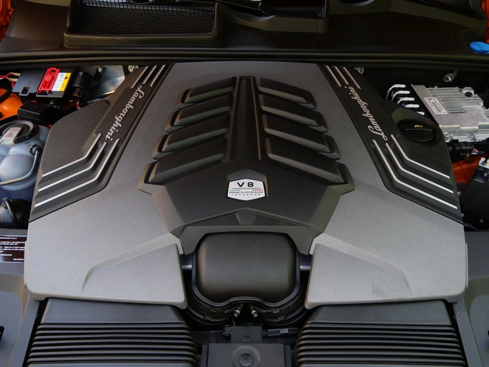 2021 Lamborghini Urus - Image 25 of 27