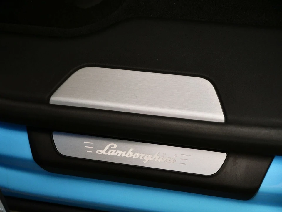 2021 Lamborghini Urus - Image 20 of 27