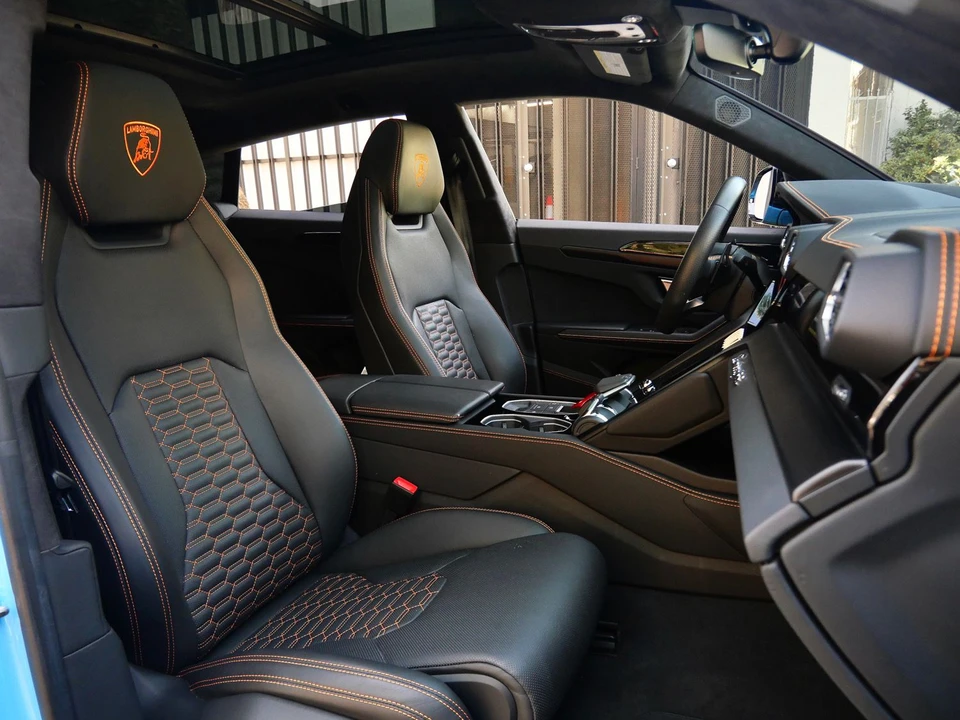 2021 Lamborghini Urus - Image 8 of 27
