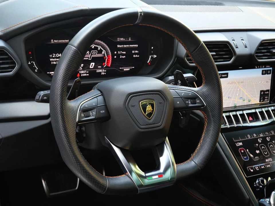 2021 Lamborghini Urus - Image 14 of 27