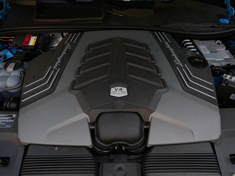 2021 Lamborghini Urus - Image 26 of 27