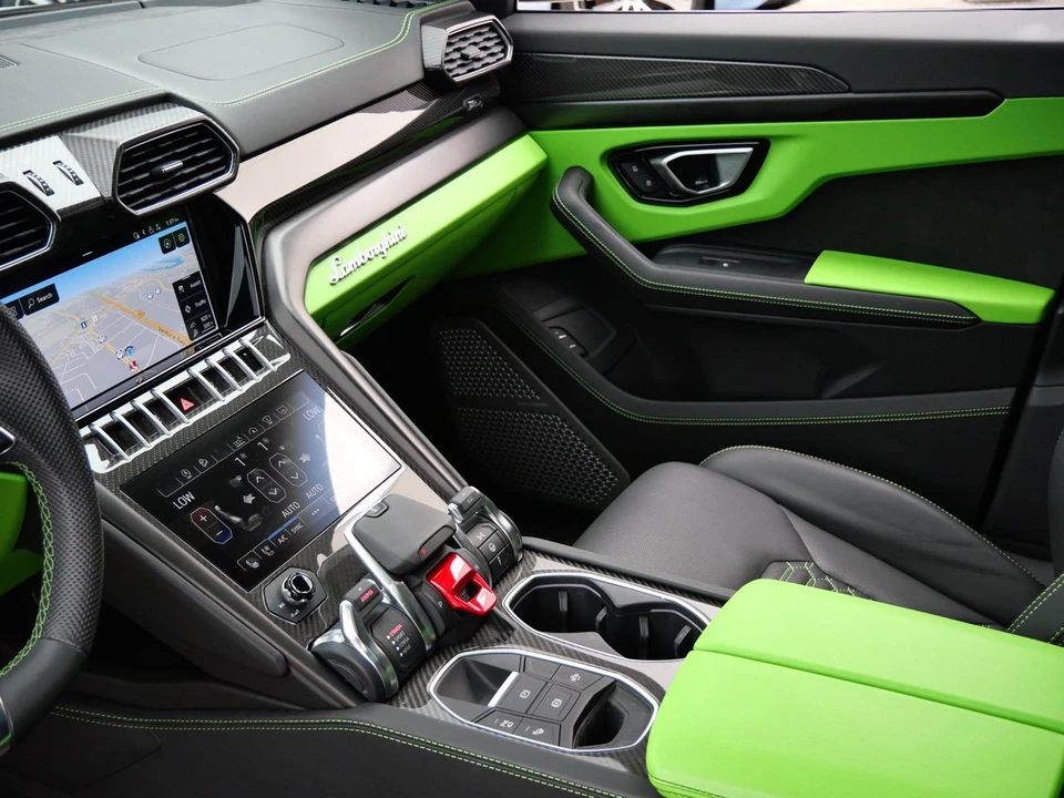 2021 Lamborghini Urus - Image 21 of 31