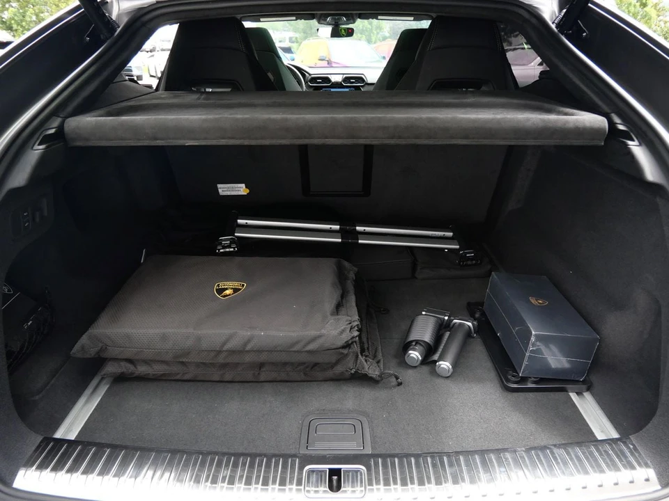2021 Lamborghini Urus - Image 27 of 31
