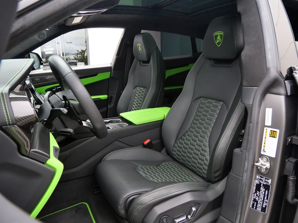 2021 Lamborghini Urus - Image 25 of 31