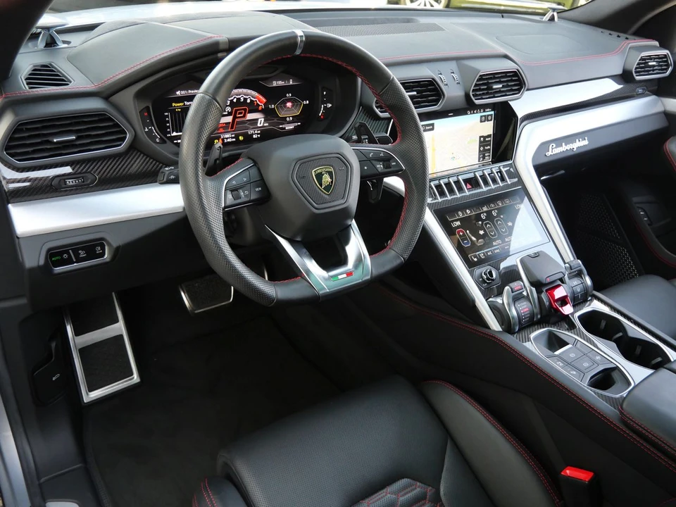 2021 Lamborghini Urus - Image 13 of 27