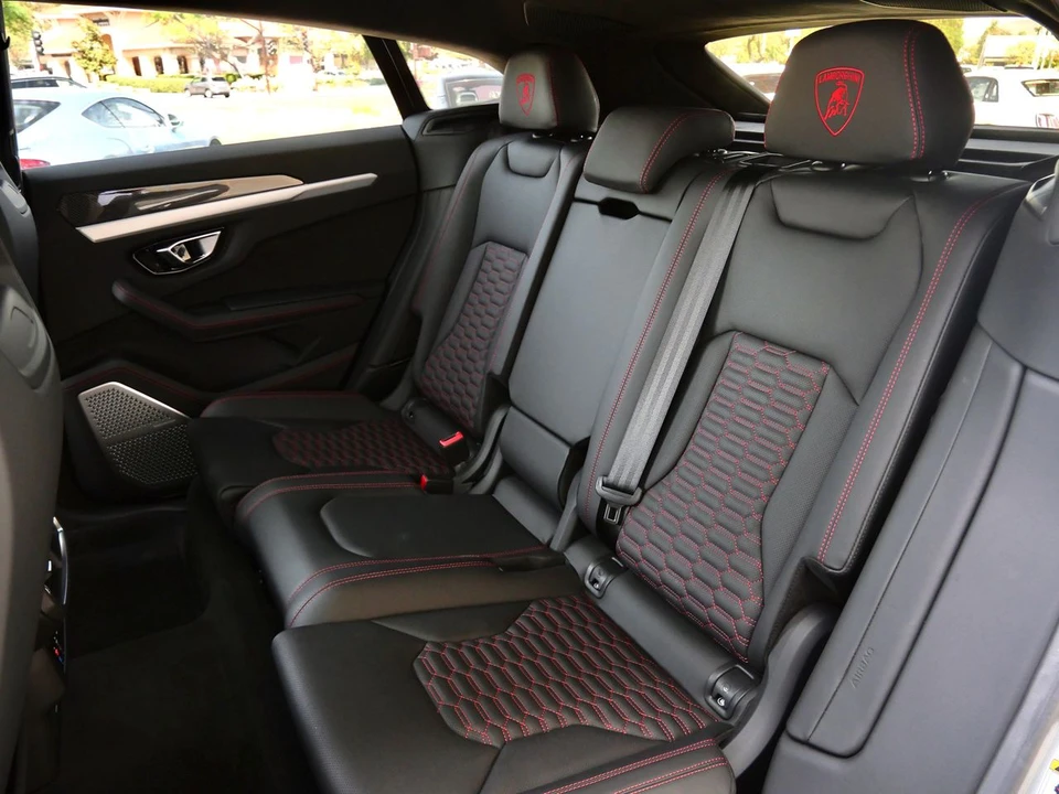 2021 Lamborghini Urus - Image 6 of 27
