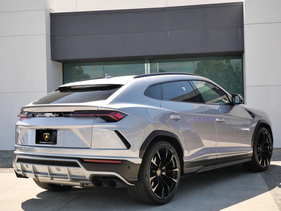 2021 Lamborghini Urus - Image 3 of 27