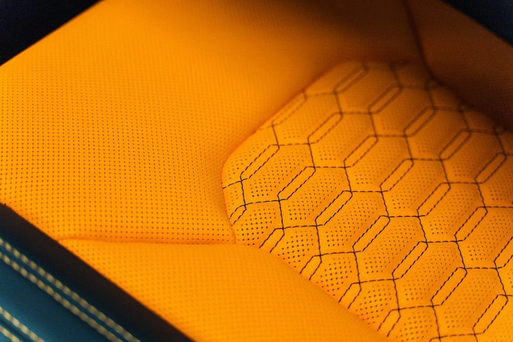 2021 Lamborghini Urus - Image 4 of 24