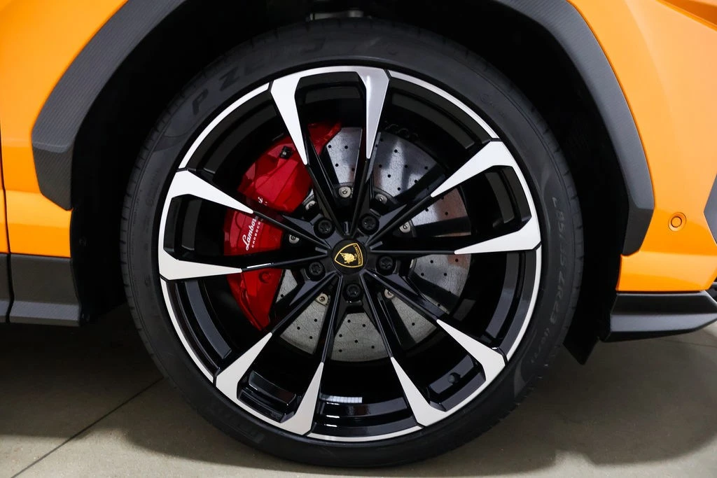 2021 Lamborghini Urus - Image 24 of 24