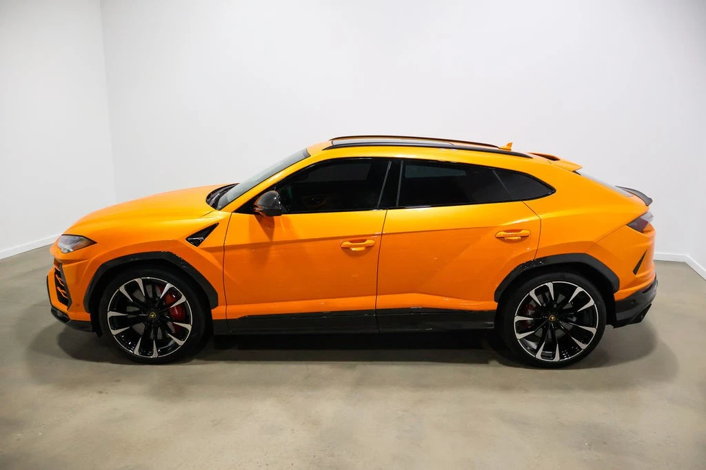 2021 Lamborghini Urus - Image 14 of 24