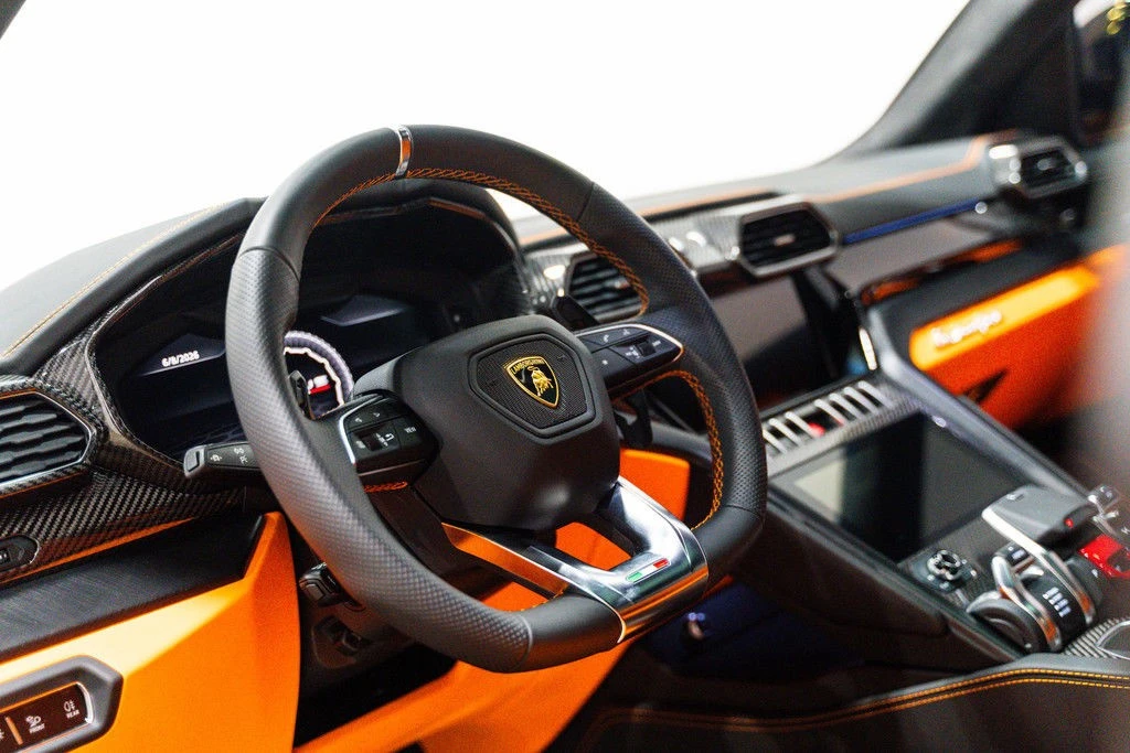 2021 Lamborghini Urus - Image 3 of 24