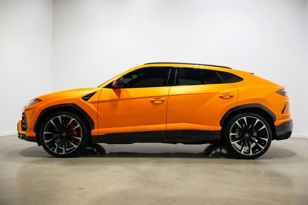 2021 Lamborghini Urus - Image 13 of 24