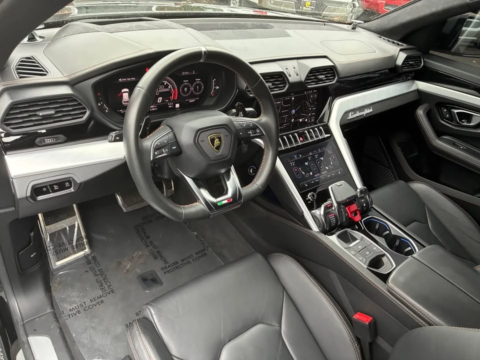 2021 Lamborghini Urus - Image 7 of 20