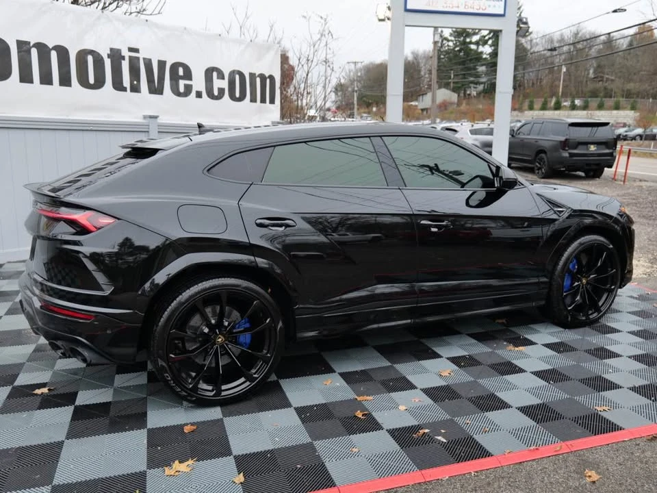 2021 Lamborghini Urus - Image 18 of 20